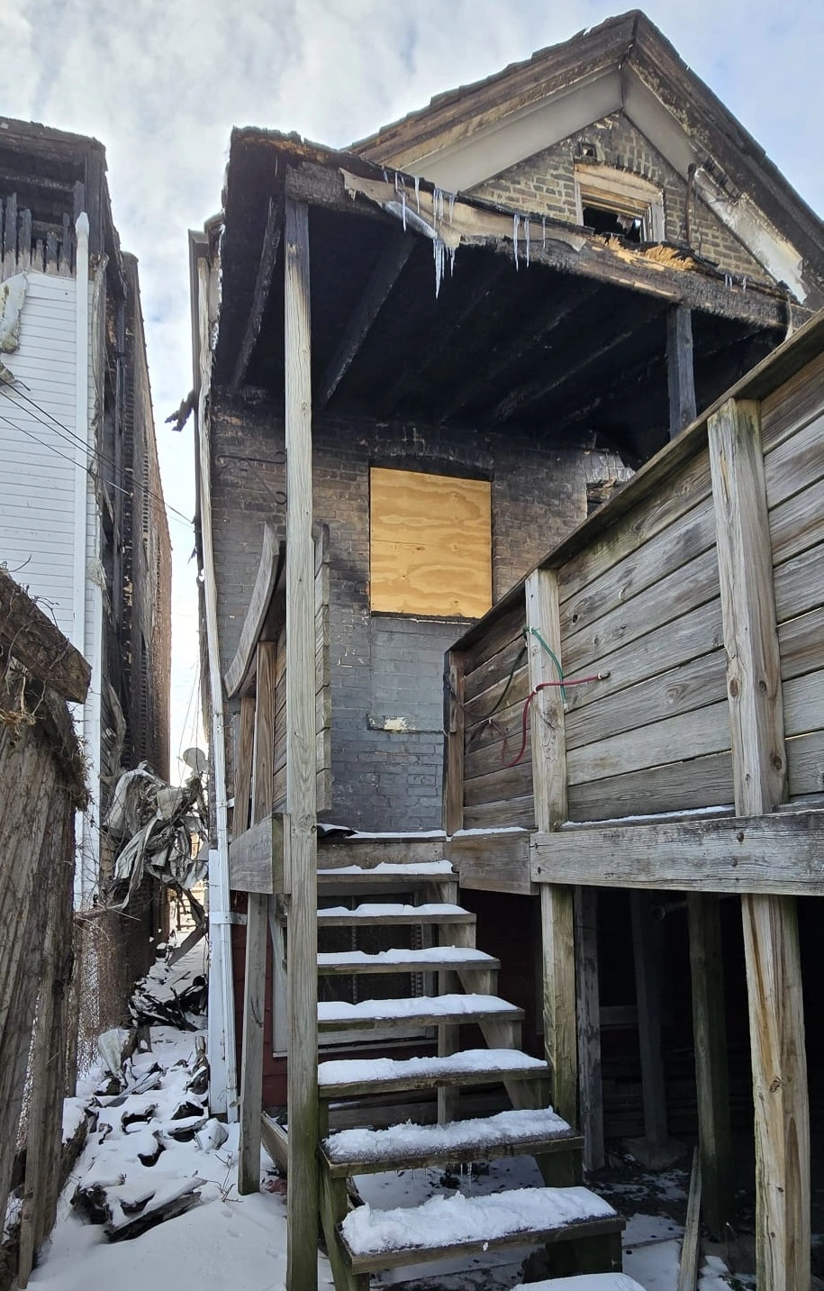 selling-fire-damaged-house-as-is-North Dakota